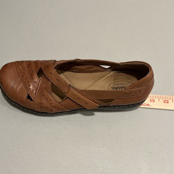 Clarks Bendables Women's Loafers Shoes Size 10 Leather Brown EUC - Picture 15 of 16
